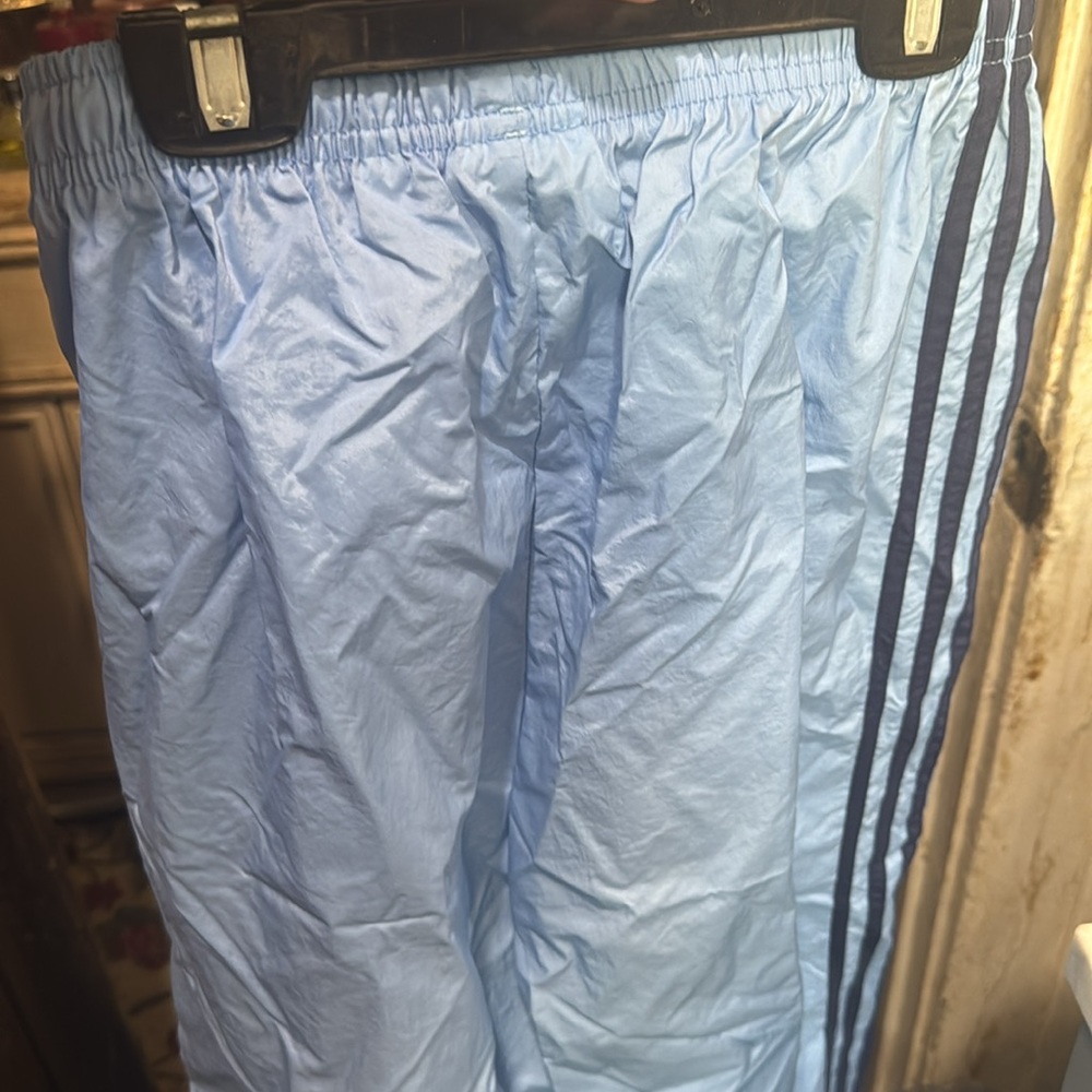 Adidas pants - Picture 6 of 9